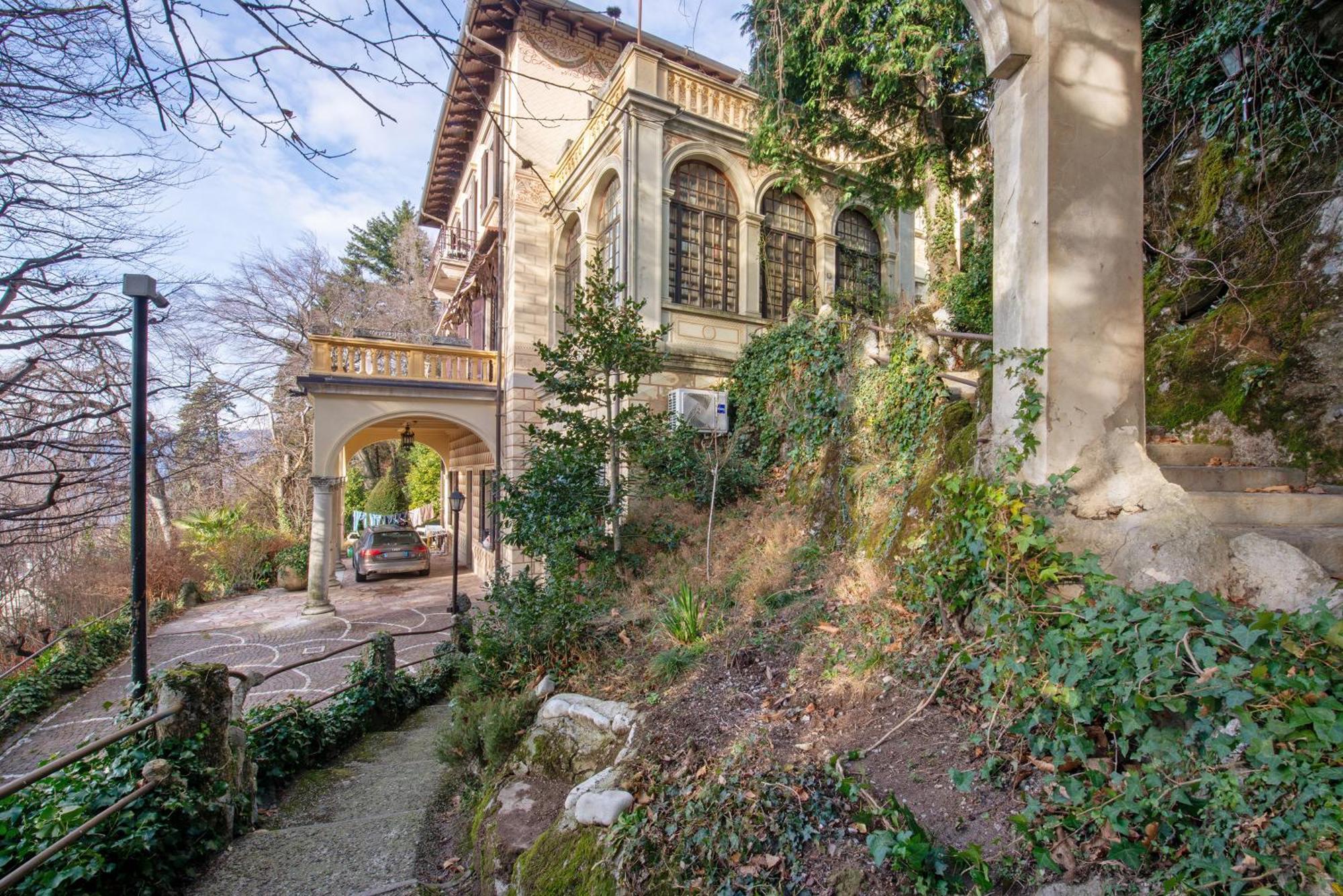 App Mughetto In Villa Marchello Brunate Εξωτερικό φωτογραφία