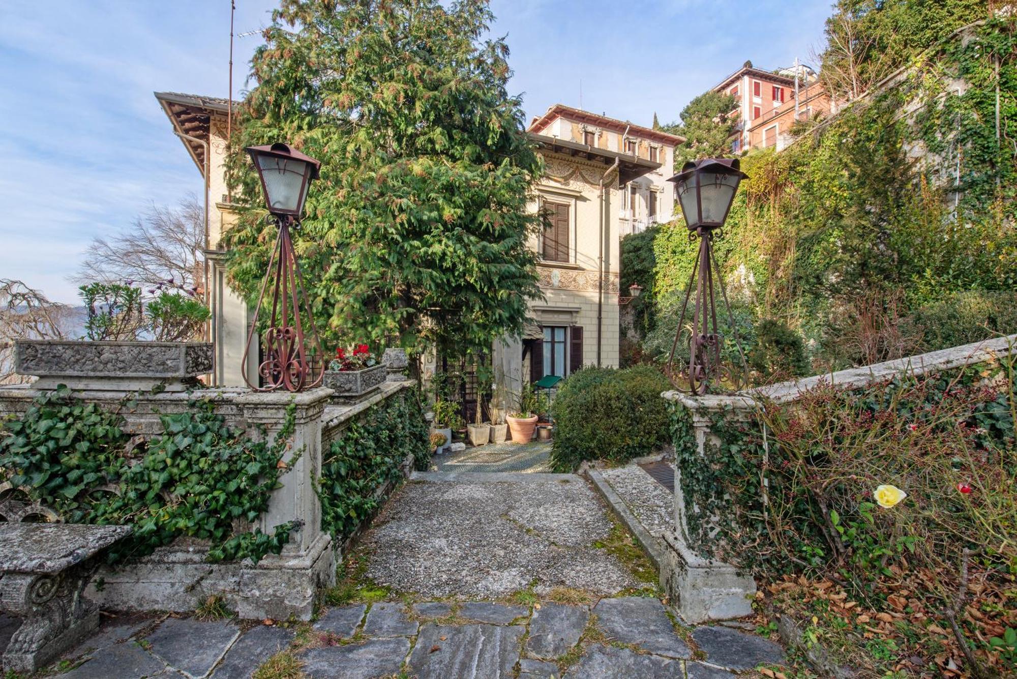 App Mughetto In Villa Marchello Brunate Εξωτερικό φωτογραφία