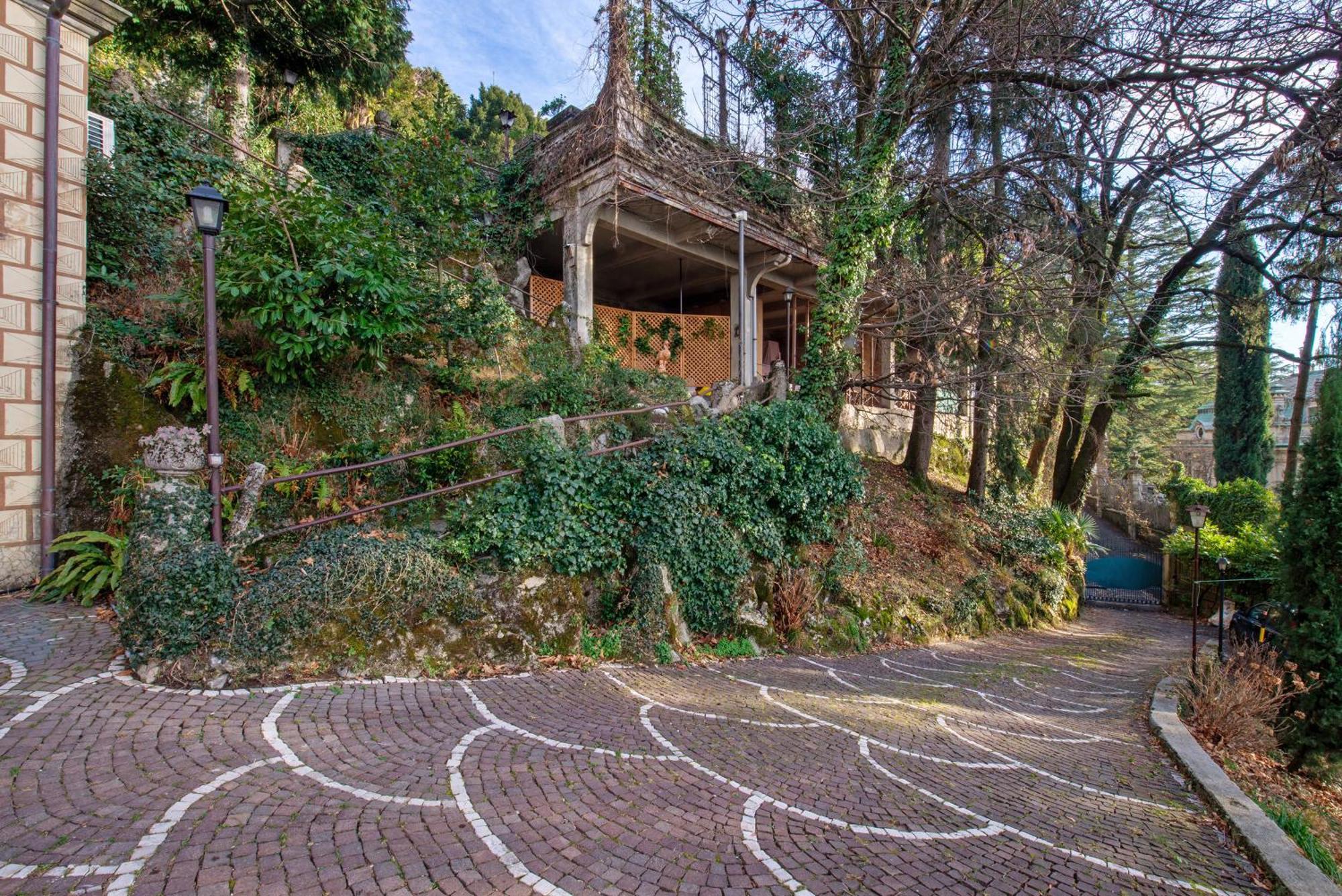 App Mughetto In Villa Marchello Brunate Εξωτερικό φωτογραφία